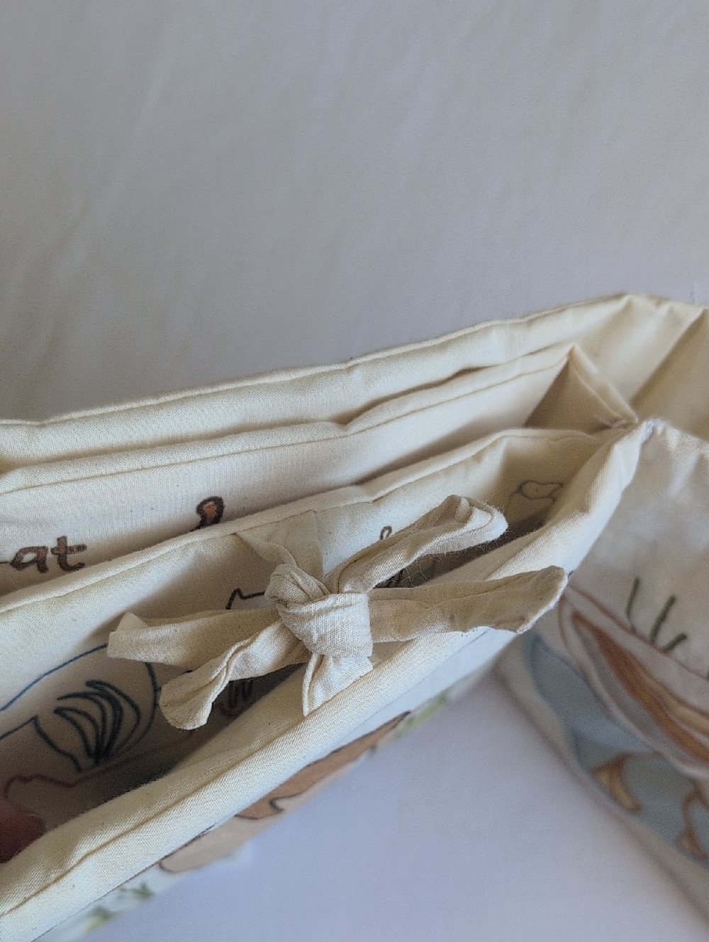 coco village farm animals natural cotton crinkle baby infant sensory cloth book - Picture 4 of 8